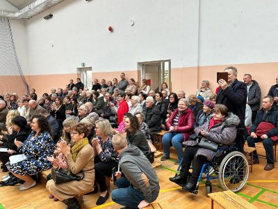 2024 DZIEŃ BABCI I DZIADKA W KLASACH I-III_19