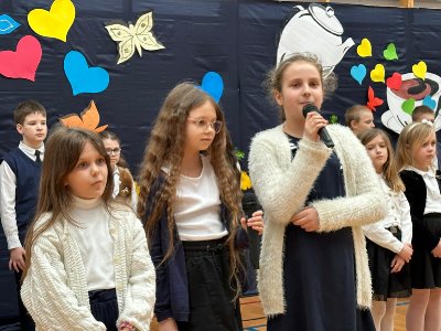 2024 DZIEŃ BABCI I DZIADKA W KLASACH I-III_23