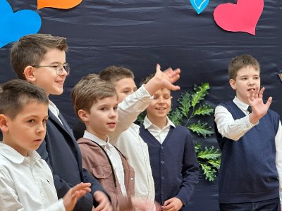 2024 DZIEŃ BABCI I DZIADKA W KLASACH I-III_26
